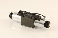 Directional valve NG6 prop 12V Flying leads